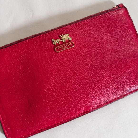 NWT Coach Red Leather Chain Wristlet - Picture 2 of 6